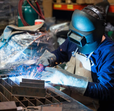 mechanic-worker-man-with-protect-mask-and-gloves-s-2023-11-27-04-55-20-utc mechanic-worker-man-with-protect-mask-and-gloves-s-2023-11-27-04-55-20-utc